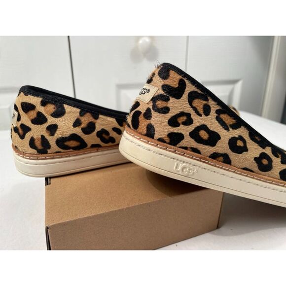 Women's UGG Leopard Slip-On Calf Hair Comfort Loafer Flats Size 8 - Picture 4 of 9